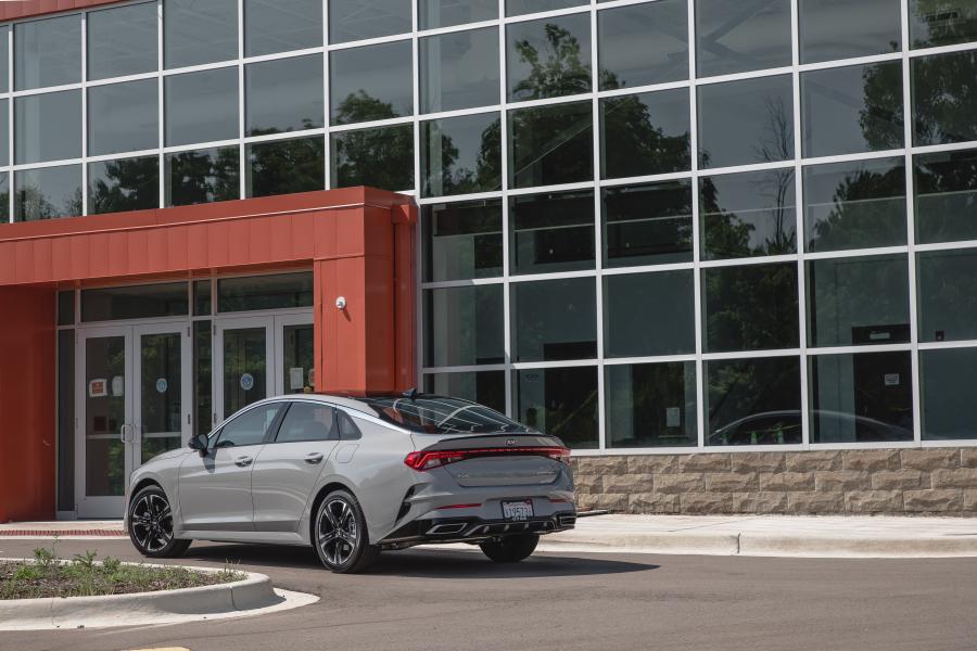  Kia K5 GT-Line 2020 года  (NA) (фото 22 из 41)